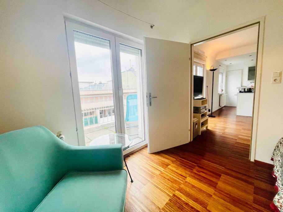 ウィーンCosy Flat With Huge Terrasse! Long Or Shorttermアパートメント エクステリア 写真